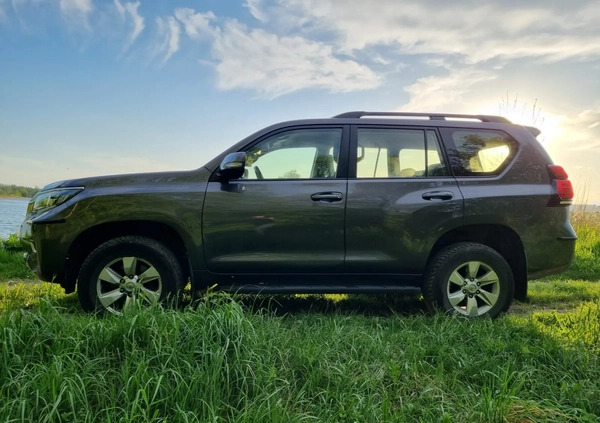 Toyota Land Cruiser cena 184500 przebieg: 170450, rok produkcji 2019 z Skoczów małe 29
